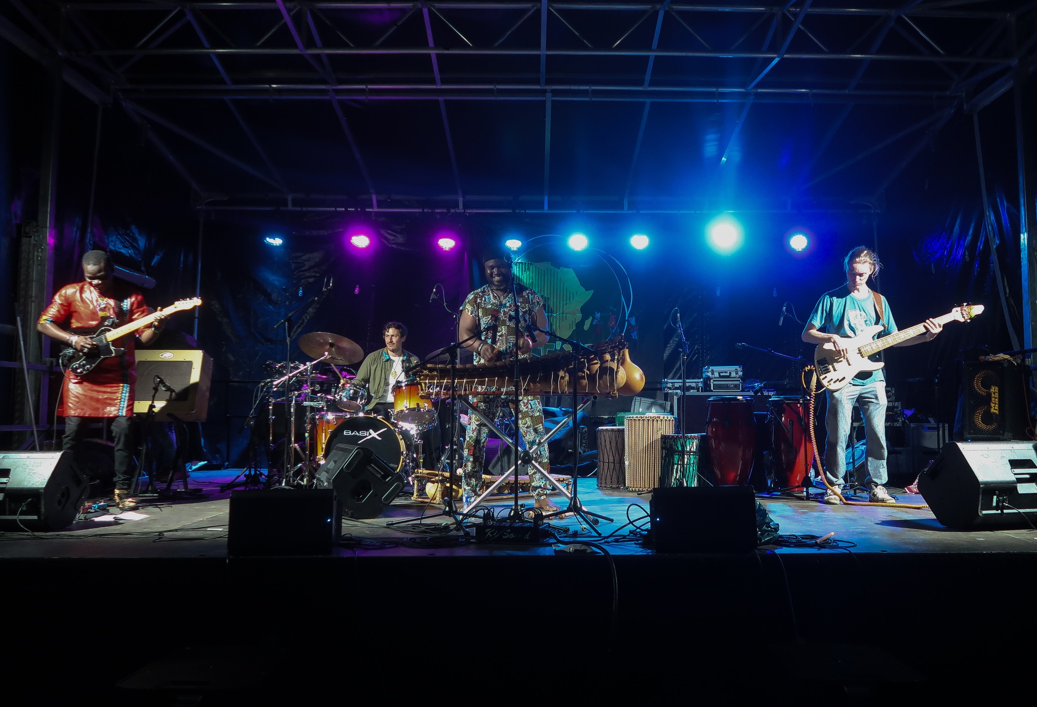 Image gallery marquee